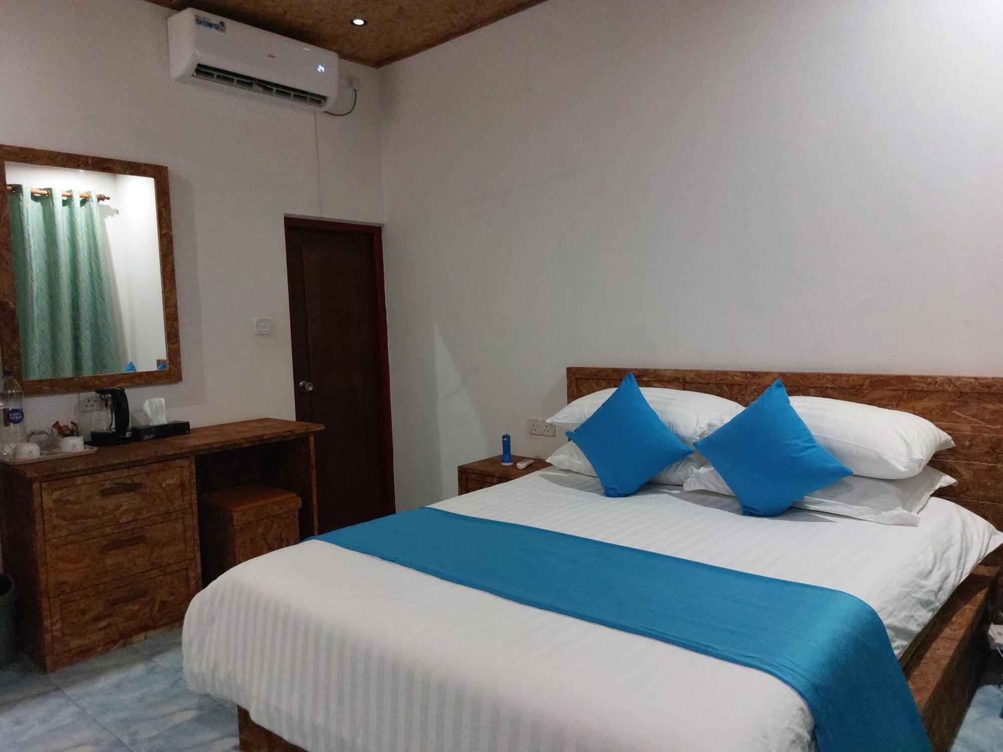 Emzaz Blue Lagoon Ugoofaaru Bagian luar foto