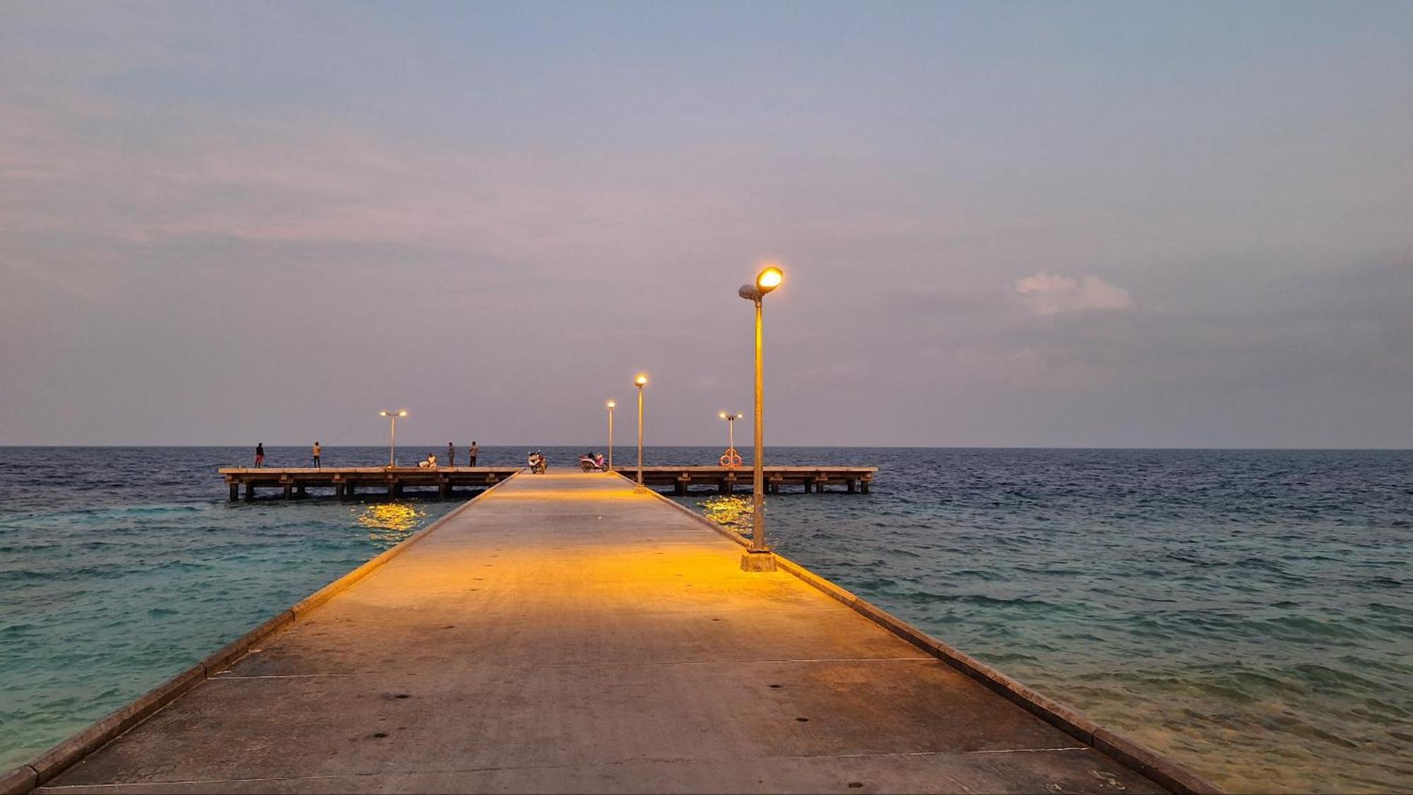 Emzaz Blue Lagoon Ugoofaaru Bagian luar foto
